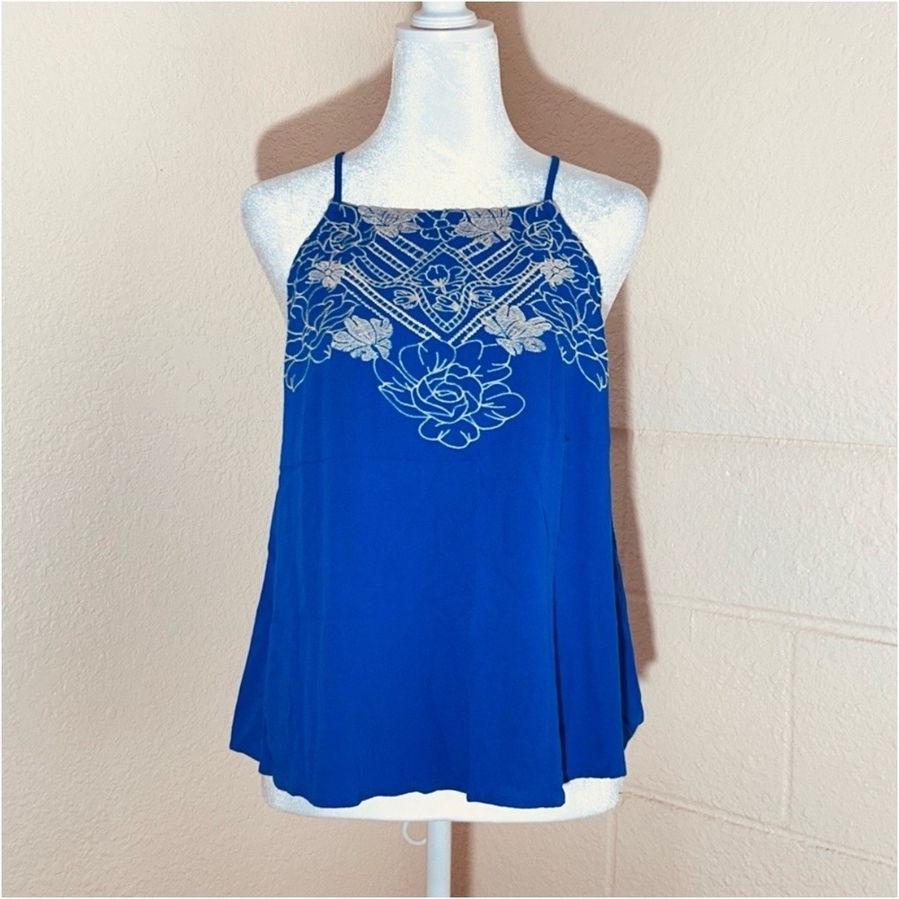 Love On A Hanger Tank Top Womens S Blue Embroidered Boho Layering Casual